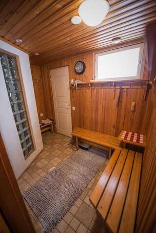 Дома для отпуска Holiday Village Kuukiuru Вуостимо Одноместный номер с общим душем и туалетом-2